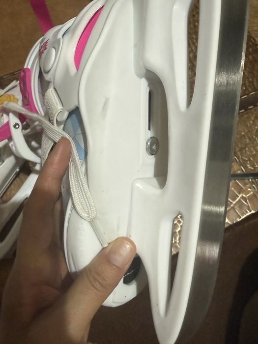 Коньки для девочки 26-31 размер стопы