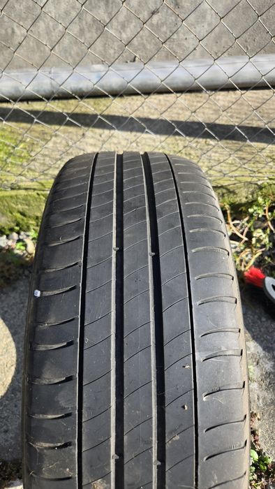 225 45 19 96w 255 35 19 96Y 225 45 17 91w 205 50 17 vara