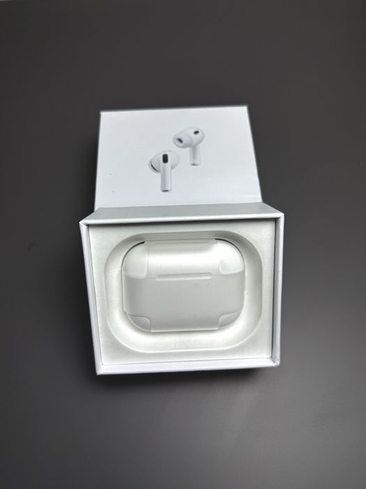 Последен Модел Apple Airpods Pro 3
