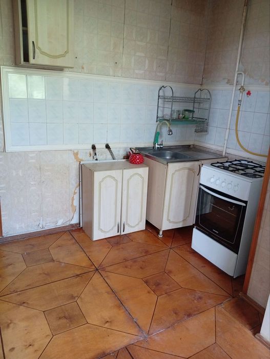 Юнусабад 10 квартал 1 хона ижарага