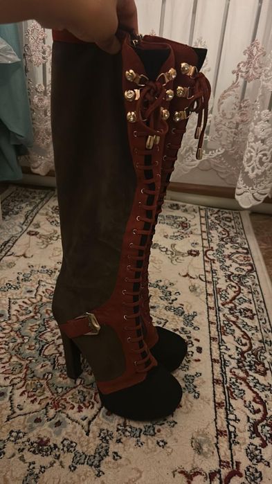 Продам четкие каблуки/туфли