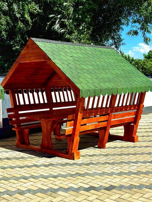 Vând leagan,foișoare