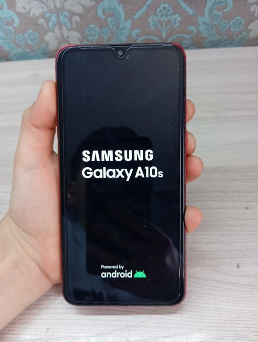 Продам телефон Самсунг а10s.