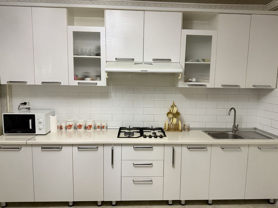 Кухонный гарнитур в хорошем состочнии