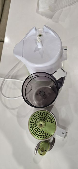 Пароварка-блендер Philips Avent SCF870