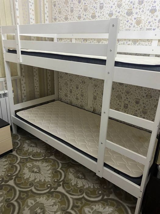 Двухъярусный детский кровать