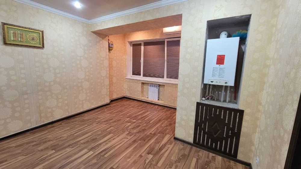 Продается срочно своя 3х комнатная квартира Нукус кинотеатр