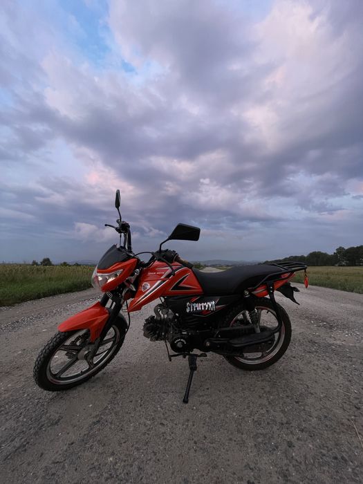 Мотоцикл Khan Moto