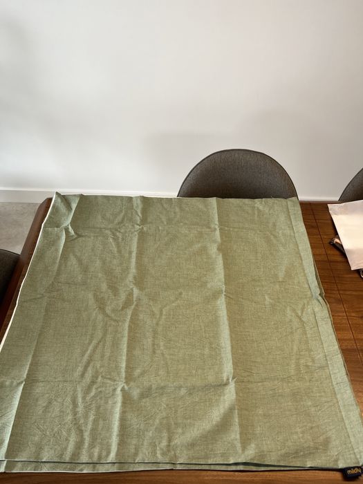 Vând set 2 fete perna 80x80