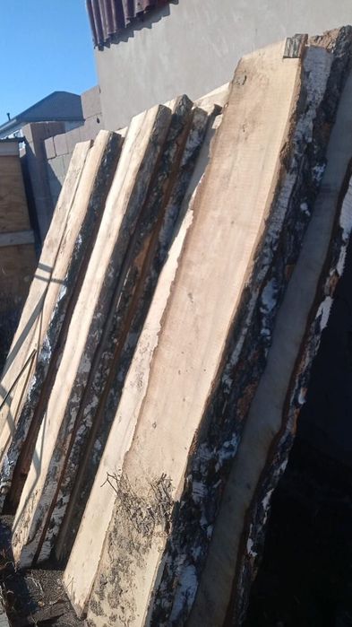 Продам необрезную доску