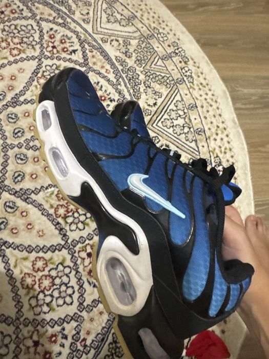 кроссовки найк тн