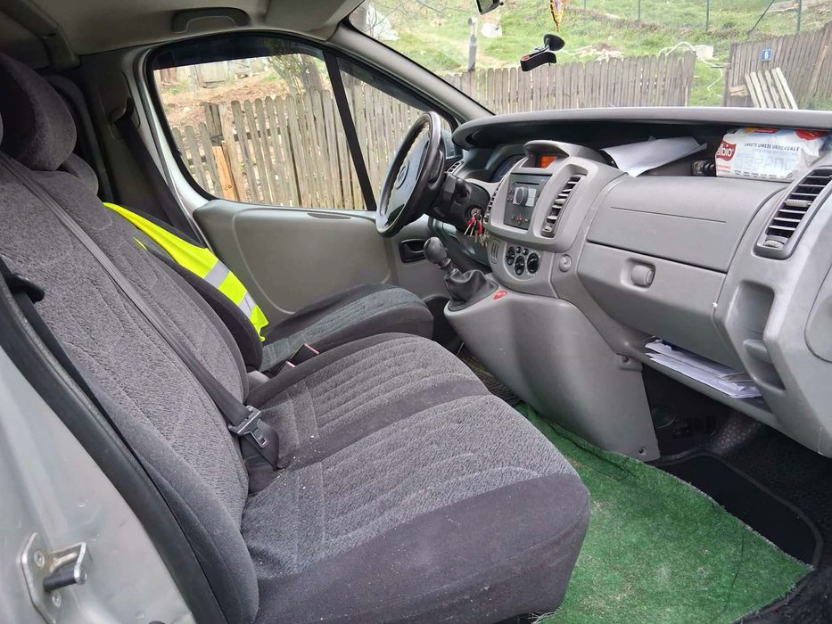 Opel vivaro 2.0 in stare buna