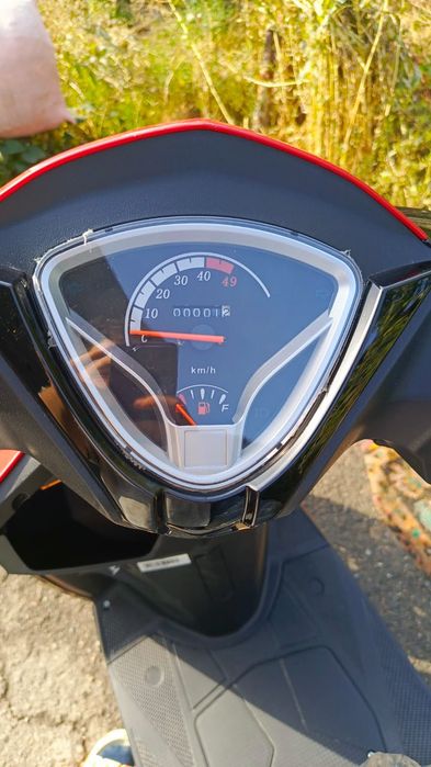 Продам макси скутер