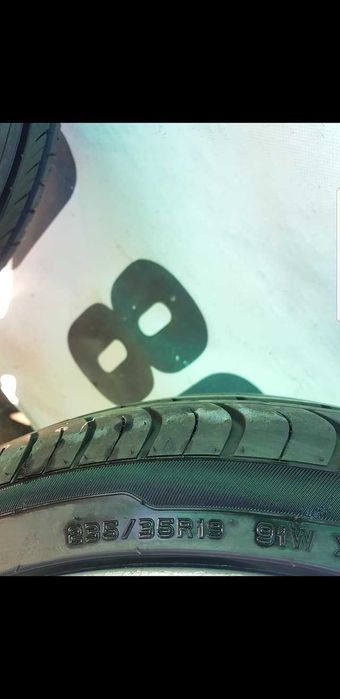 Продавам гуми 235/35/19