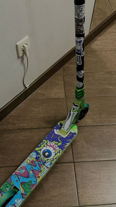 Самокат трюковой