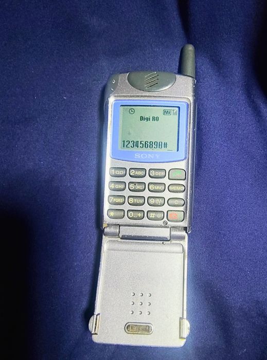 Sony CMD z5 ( decodat, baterie refacuta)