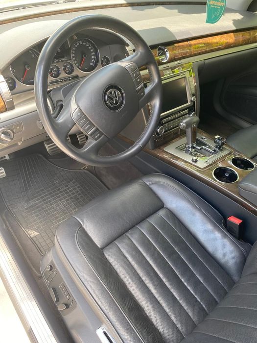 VOLKSWAGEN Phaeton 2011 — imagine 3