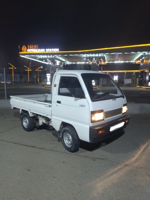 Лабо автомобил сотилади