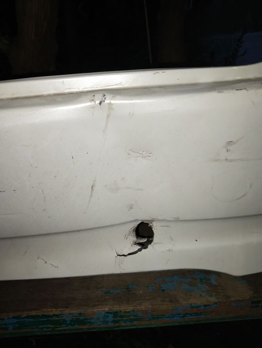 Toyta Estima--previa.