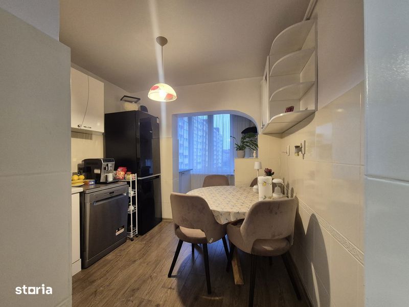 Vânzare apartament 3 camere, 70mp, decomandat, TÂRGU JIU