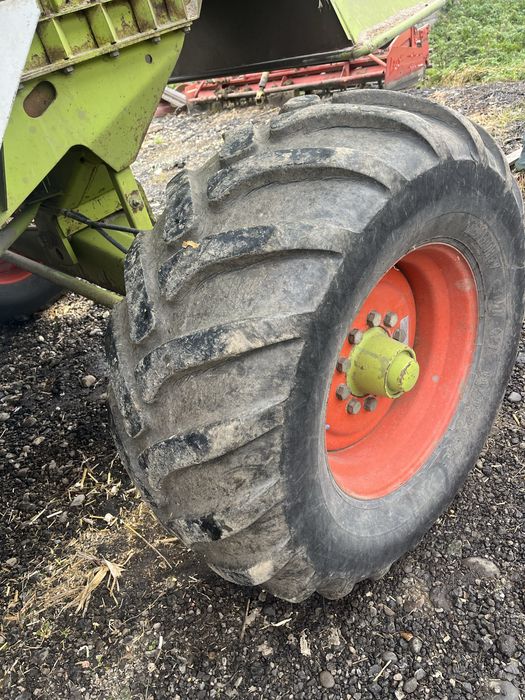 Combina claas comandor 114 cs