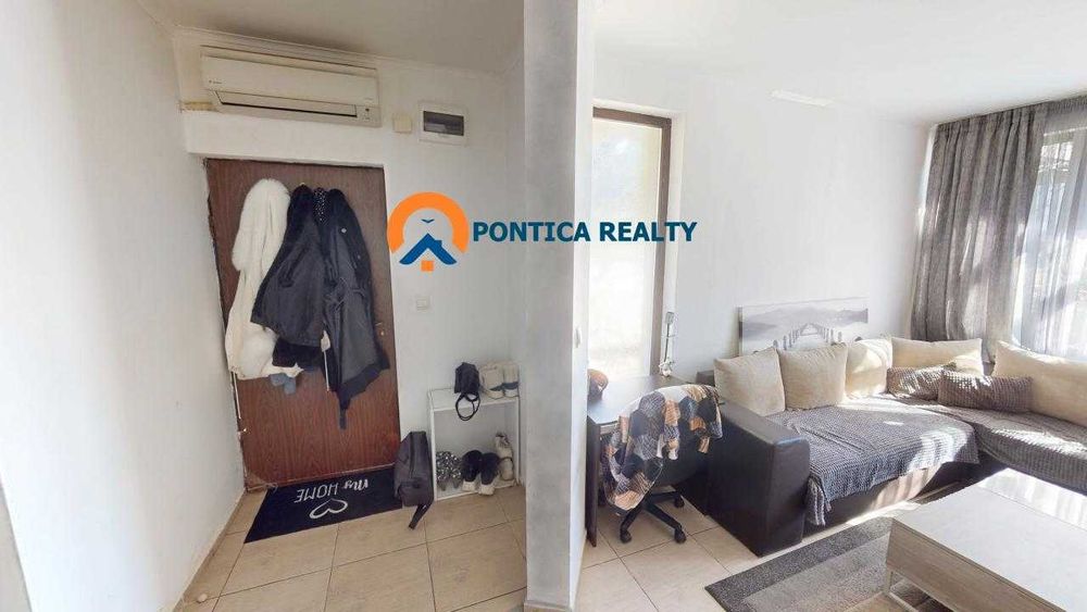 Тристаен в с. Кошарица к-с Бей Вью Вилас