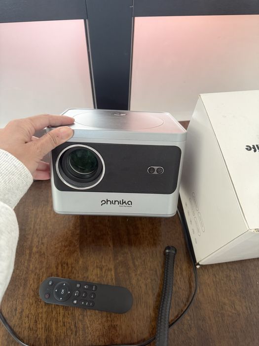 Проектор отличном состоянии новый