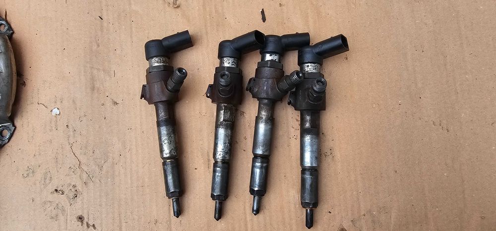 Injectoare Ford Focus 2 / C-Max 1.8 TDCI KKDA 2005 2006 / 2007 2008