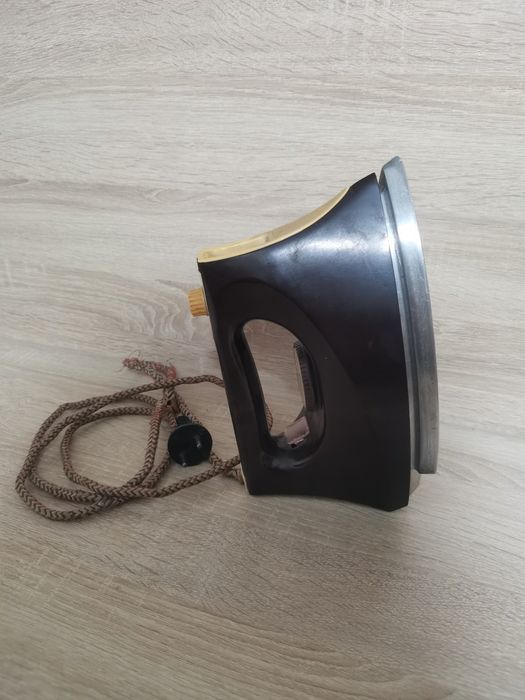 Продам  утюг tefal, bliss