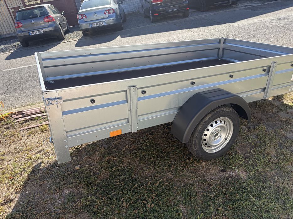 Vand remorca autocar 750 kg 270x135 noua