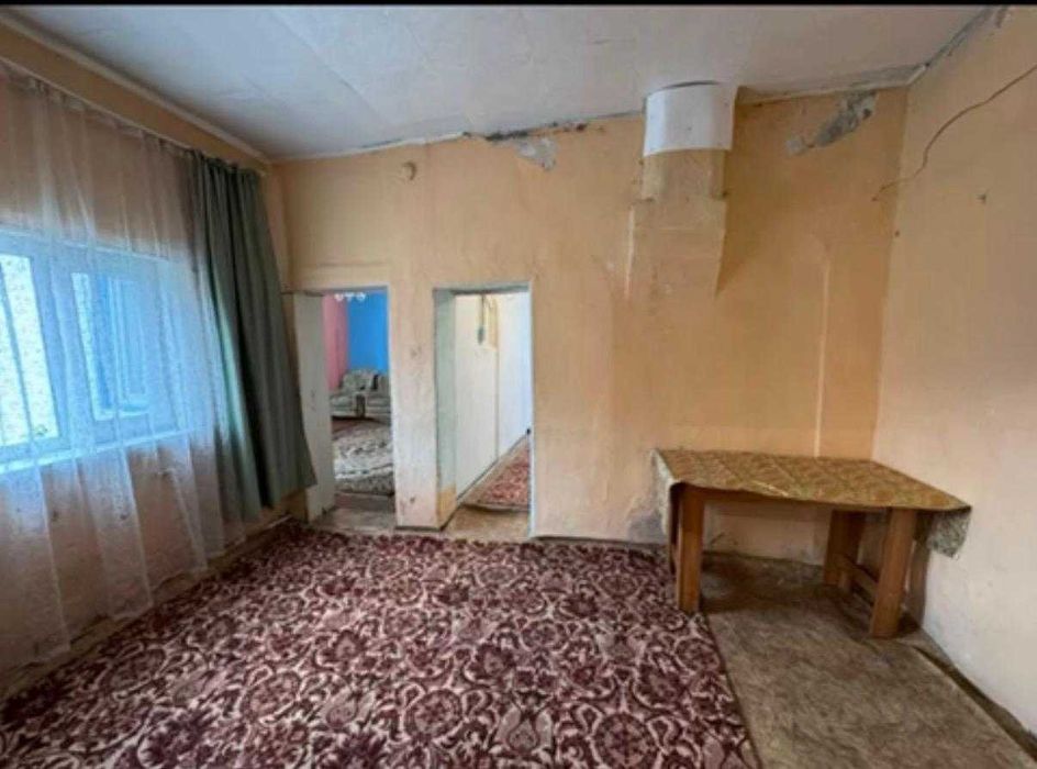 Продаётся 2 дома на одной территории.