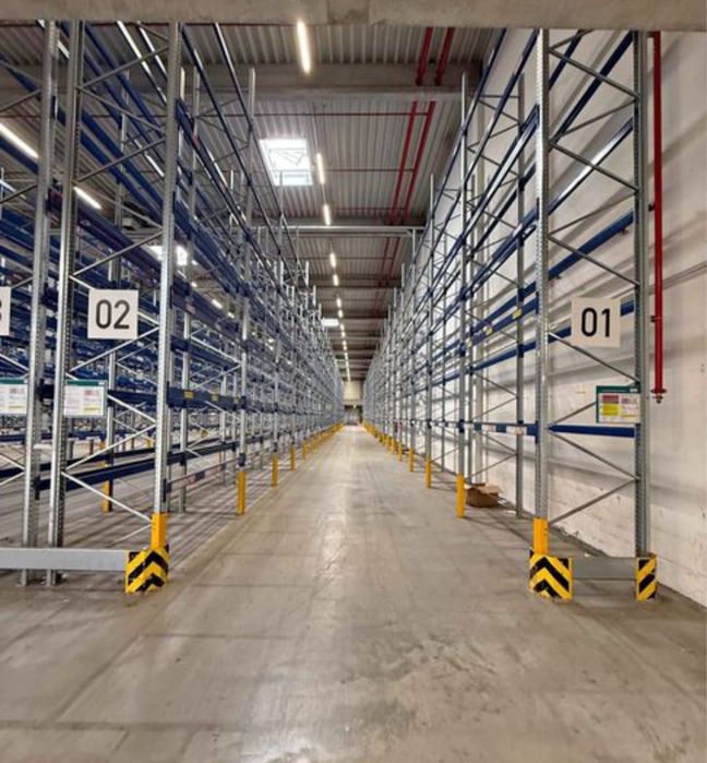 Rafturi metalice profesionale reglabile