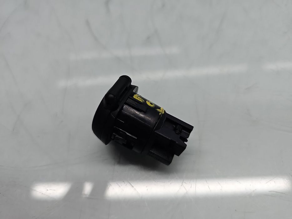 Conector auxiliar USB PEUGEOT 508 [Fabr 2010-2018] 96647952XT