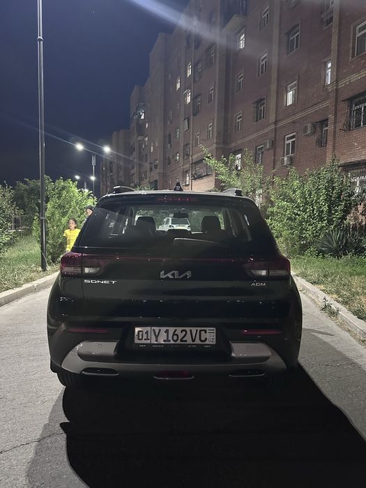 Kia Sonet 2024 2 pozitsa