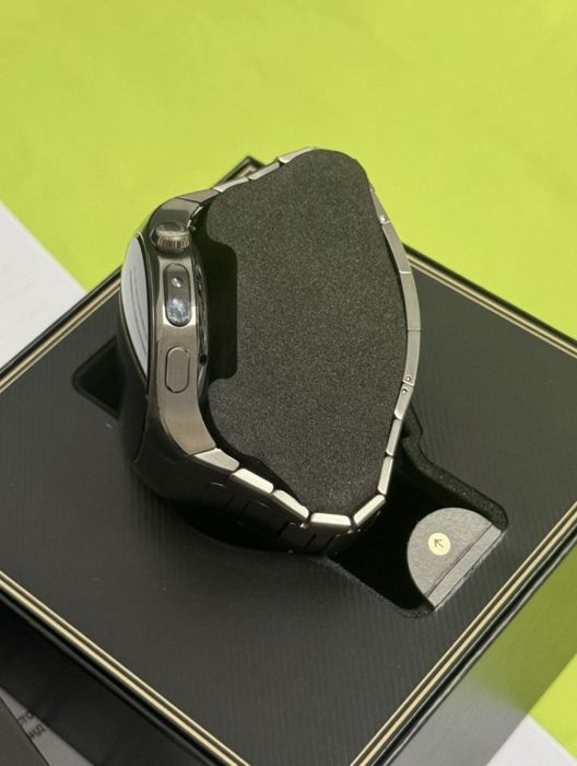 КАТО НОВ 46mm Huawei Watch 5 Yettel Гаранция 2026г. Titanium