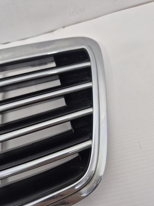 Решетка радиатора Mercedes W208 CLk