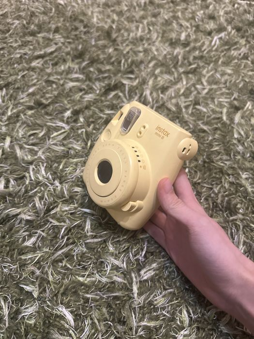 Продается instax mini 8