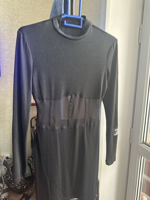 Продаю платье, и туфли 35 размера