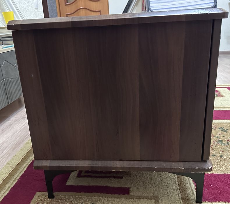 Тумба под телевизор