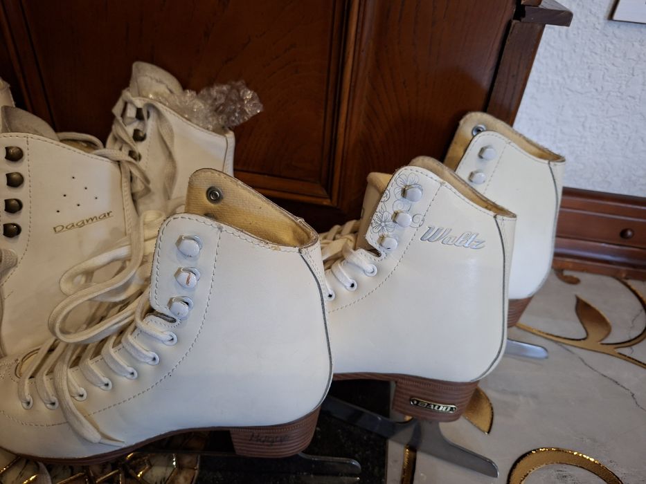 Продаю коньки,в отличном состоянии.