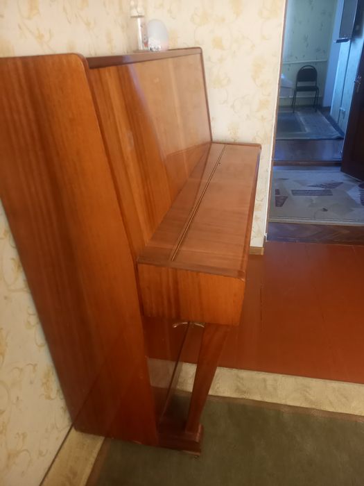 Пианино музыкальное