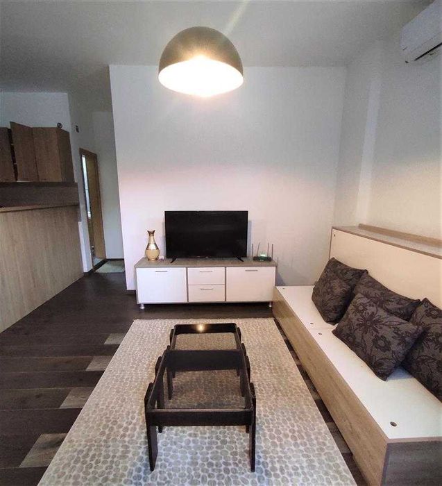 Дава се под наем Двустаен апартамент в София, Център - 56 кв.м за 459 € - Снимка #2