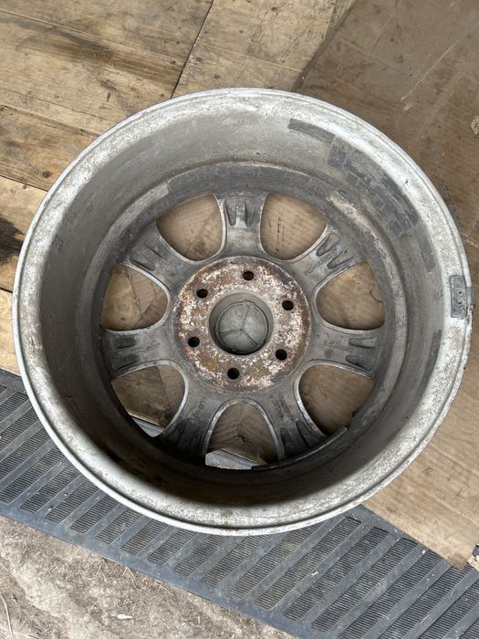 Диски на мерседес спинтер