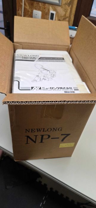 Ръчна шевна машина за зашиване на чували Newlong NP - 7А