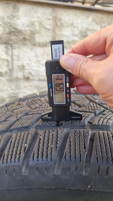 Cauciucuri marca Dunlop