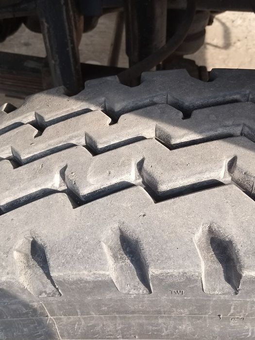 Тайлок бортовой КАМАЗ сотилади