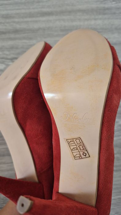 Pantofi rosii dama 39 piele noi