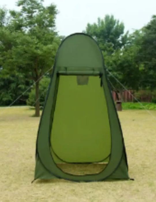 Палатка для душа и туалета на природе
