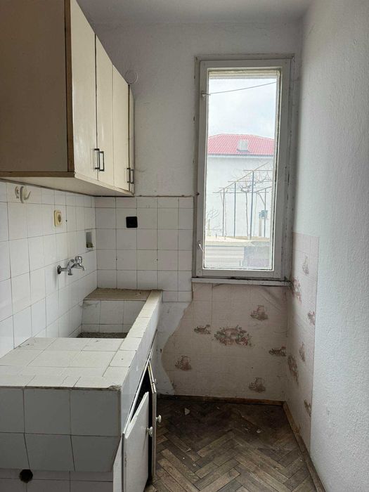 Продава се Тристаен апартамент в Айтос - 130 кв.м за 693 €/кв.м - Снимка #6