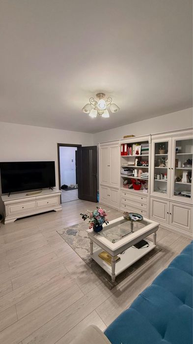 Apartament 2 camere de inchiriat Green Residence